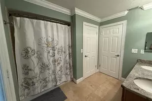8125 Lake Ross Ln, Sanford, FL 32771 - Photo 17