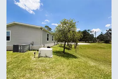 165 Sago Palm Drive, Leesburg, FL 34748 - Photo 11