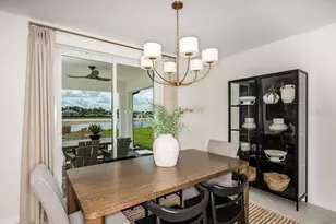 9617 Vibrant Ln, Venice, FL 34292 - Photo 5