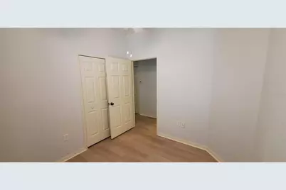 3757 Parkridge Circle #5-106, Sarasota, FL 34243 - Photo 15