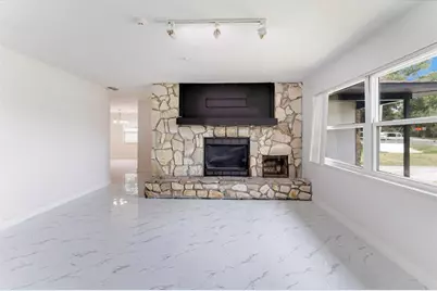 712 Oak Lane, Groveland, FL 34736 - Photo 5