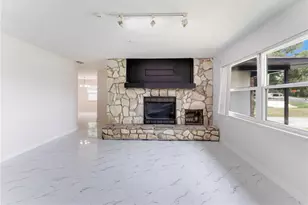 712 Oak Ln, Groveland, FL 34736 - Photo 5