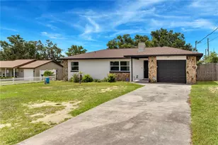712 Oak Ln, Groveland, FL 34736 - Photo 1