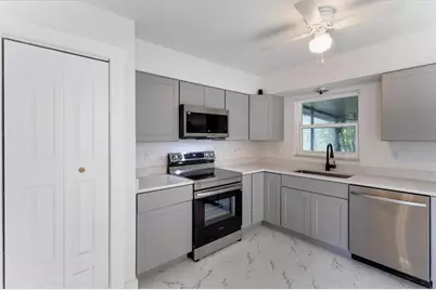 712 Oak Lane, Groveland, FL 34736 - Photo 13