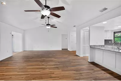 4520 Log Cabin Drive, Lakeland, FL 33810 - Photo 11