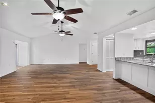 4520 Log Cabin Dr, Lakeland, FL 33810 - Photo 11