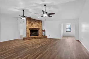 4520 Log Cabin Dr, Lakeland, FL 33810 - Photo 15