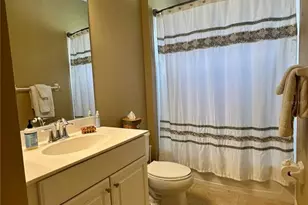 4811 Silvermoss Dr, Sarasota, FL 34243 - Photo 57