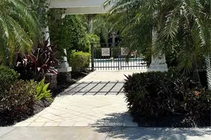 4811 Silvermoss Dr, Sarasota, FL 34243 - Photo 93