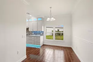 12347 Hollybush Terrace, Bradenton, FL 34202 - Photo 9