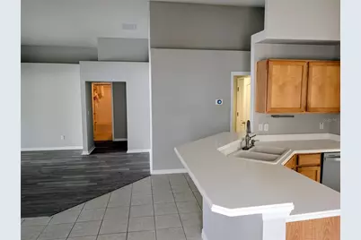 732 Henley Circle, Davenport, FL 33896 - Photo 13