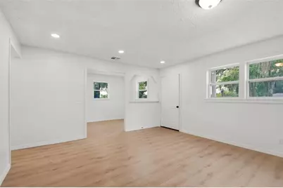 1016 W 8th Street, Sanford, FL 32771 - Photo 7