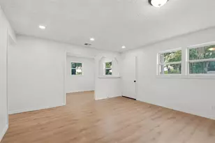 1016 W 8th St, Sanford, FL 32771 - Photo 7