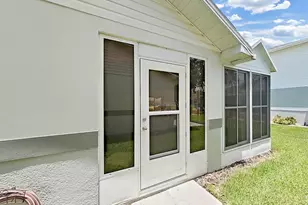 6122 Gentle Ben Cir, Wesley Chapel, FL 33544 - Photo 35