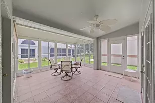 6122 Gentle Ben Cir, Wesley Chapel, FL 33544 - Photo 31