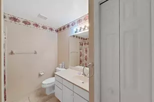 6122 Gentle Ben Cir, Wesley Chapel, FL 33544 - Photo 27