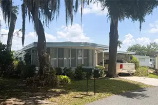 209 Jacaranda Dr, Leesburg, FL 34748 - Photo 3