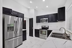 1865 15th St, Orange City, FL 32763 - Photo 5
