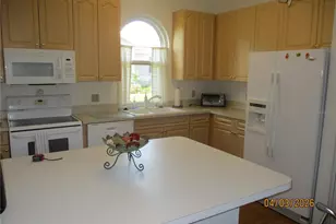 6357 Egret Dr, Lakeland, FL 33809 - Photo 5