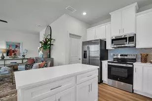 13992 Emerald Flds Dr, Hudson, FL 34667 - Photo 5