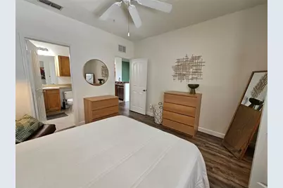 8335 38th Street Circle E #305, Sarasota, FL 34243 - Photo 23