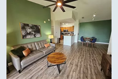 8335 38th Street Circle E #305, Sarasota, FL 34243 - Photo 3