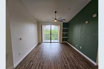8335 38th Street Circle E #305, Sarasota, FL 34243 - Photo 3