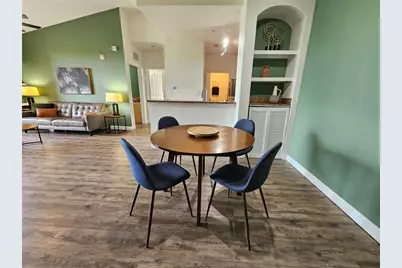 8335 38th Street Circle E #305, Sarasota, FL 34243 - Photo 11