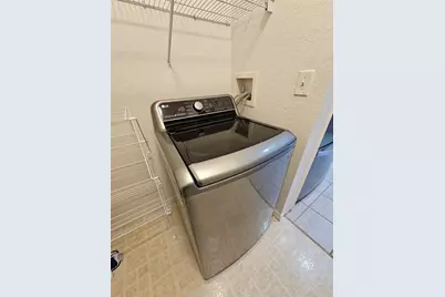 8335 38th Street Circle E #305, Sarasota, FL 34243 - Photo 15