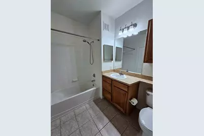 8335 38th Street Circle E #305, Sarasota, FL 34243 - Photo 15