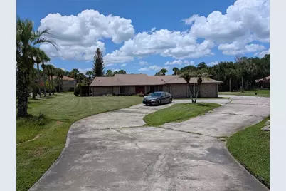 1860 Saha Court, Kissimmee, FL 34744 - Photo 1