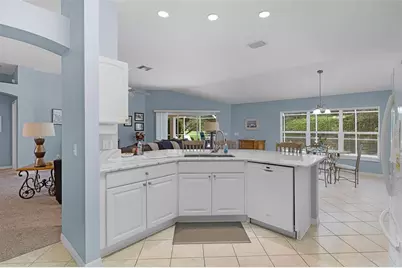 3194 Kearns Corner, The Villages, FL 32162 - Photo 19