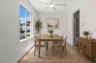 1016 Spring Meadow Dr, Kissimmee, FL 34741 - Photo 3