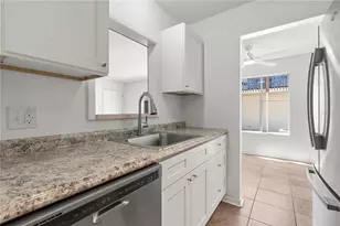 1016 Spring Meadow Dr, Kissimmee, FL 34741 - Photo 5