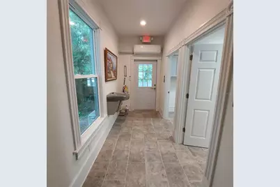 331 W New York Avenue, Deland, FL 32720 - Photo 7