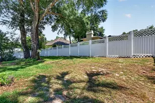 21 Townhill Dr, Eustis, FL 32726 - Photo 29