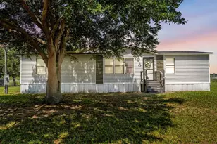 1329 Ashlee Ct, Auburndale, FL 33823 - Photo 1