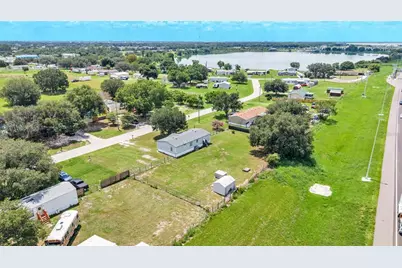 1329 Ashlee Court, Auburndale, FL 33823 - Photo 9