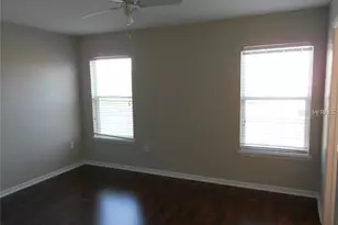 3911 Pemberly Pines Cir, Saint Cloud, FL 34769 - Photo 9