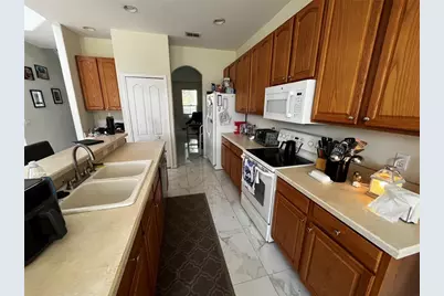13324 Hatherton Circle, Orlando, FL 32832 - Photo 9