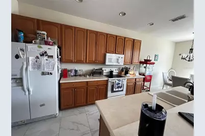 13324 Hatherton Circle, Orlando, FL 32832 - Photo 7