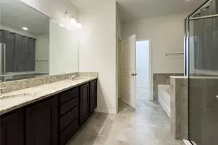 4004 Prima Lago Cir, Lakeland, FL 33810 - Photo 19