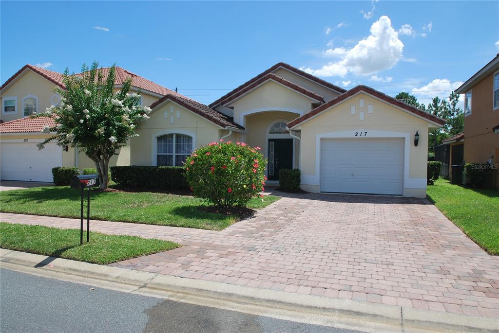217 Robin Rd - 217 Robin Rd, Davenport, FL 33896 Luxury Property | Jose Angel Pina
