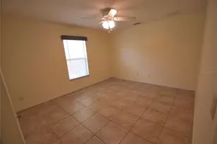 217 Robin Rd, Davenport, FL 33896 - Photo 11
