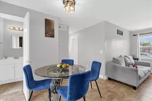 5390 Botany Ct, Orlando, FL 32811 - Photo 9