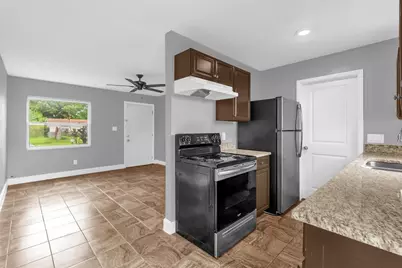 5390 Botany Court, Orlando, FL 32811 - Photo 13