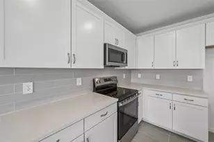 9014 Optimist Wy, Palmetto, FL 34221 - Photo 7