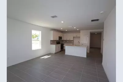 9014 Optimist Way, Palmetto, FL 34221 - Photo 5