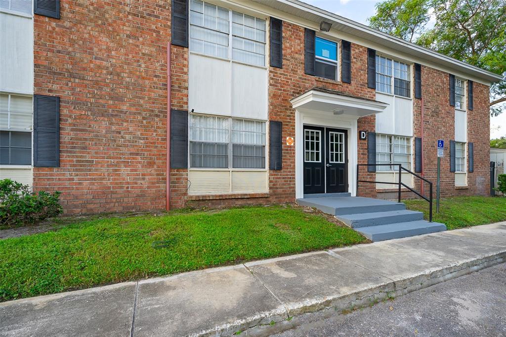 5325 Curry Ford Rd #D206 - 5325 Curry Ford Rd #D206, Orlando, FL 32812 Luxury Property | Jose Angel Pina