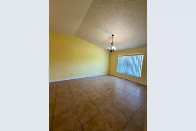 2975 S Fern Creek Avenue #2975, Orlando, FL 32806 - Photo 7